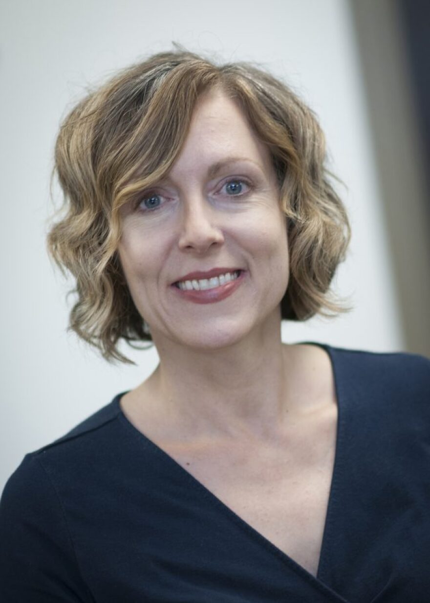 Jennifer Sherer is director of the Economic Policy Institute's Economic Analysis and Research Network (EARN). Before joining EPI she served as director of the University of Iowa Labor Center.